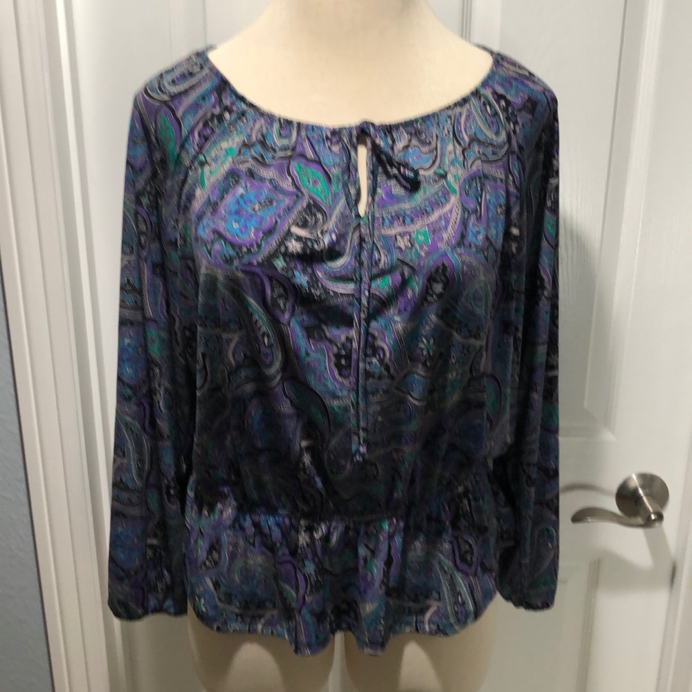 Beautiful blue blouse - Picture 1 of 9